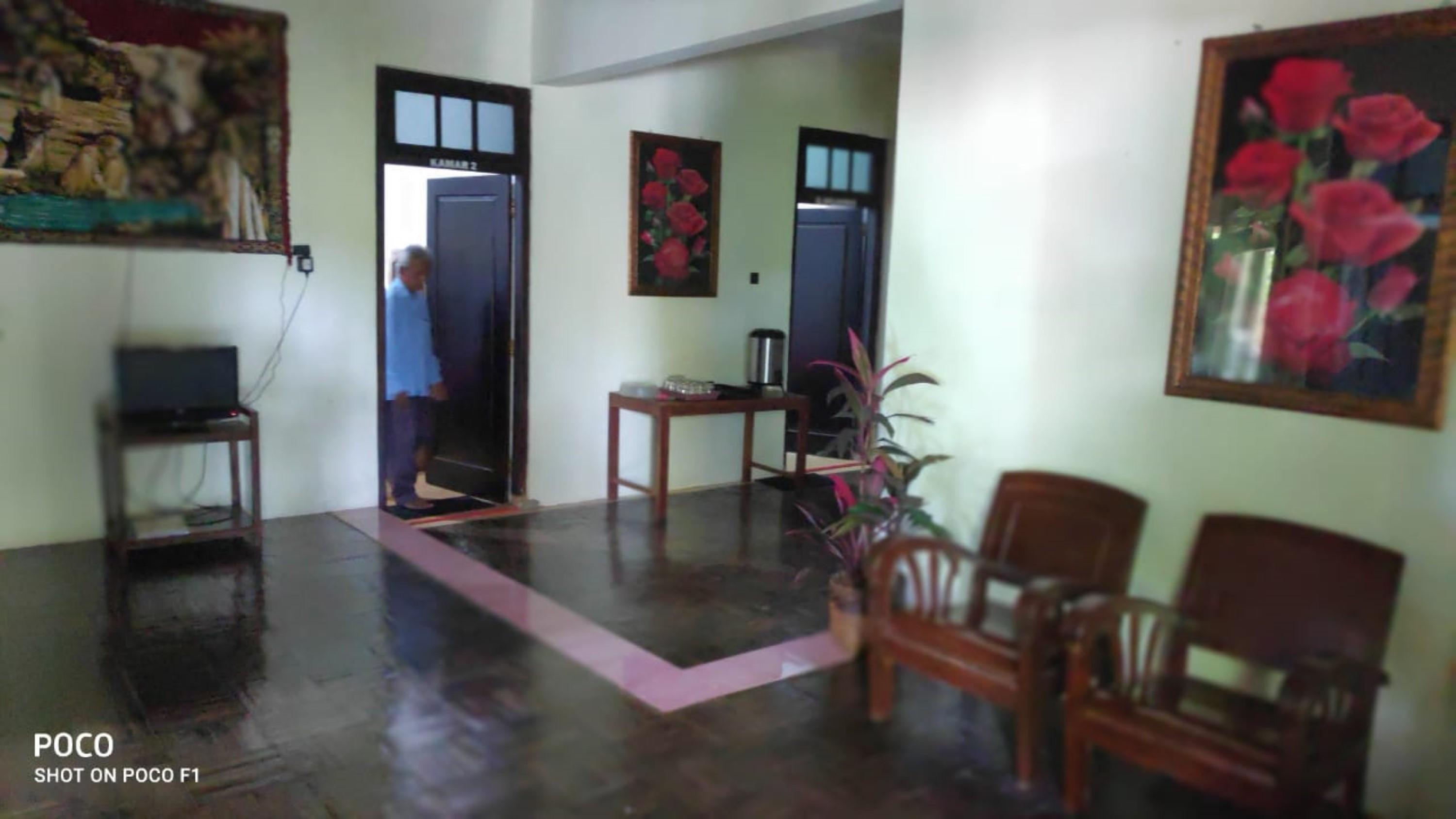 Homestay Rahayu Bantul Ngoại thất bức ảnh